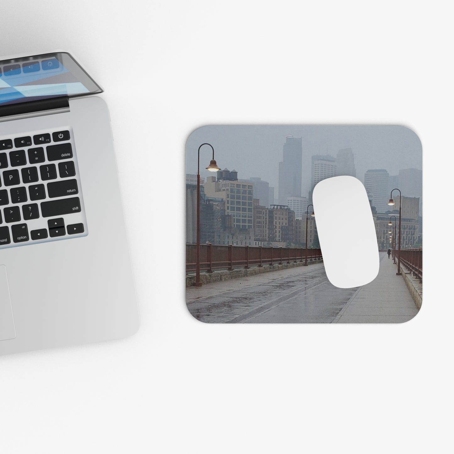 Mouse Pad Cityscape in the Rain